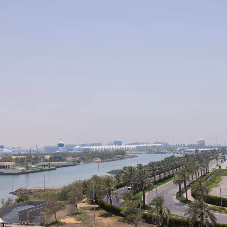 √ Full Canal View | VACANT | Fully Furnished √