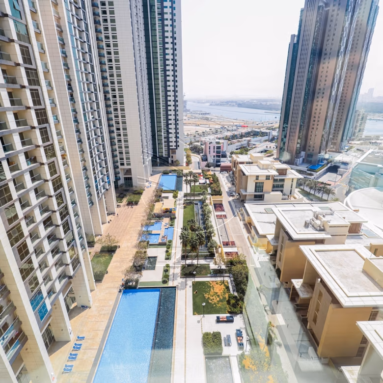 Move-in Ready | Higher Level | Sea and Urban Views