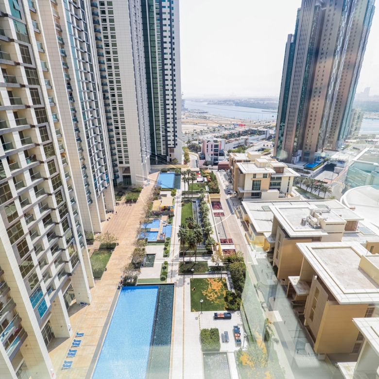 Move-in Ready | Higher Level | Sea and Urban Views
