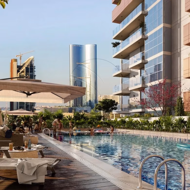 VISTA 3| Furnished | Higher Level | City View