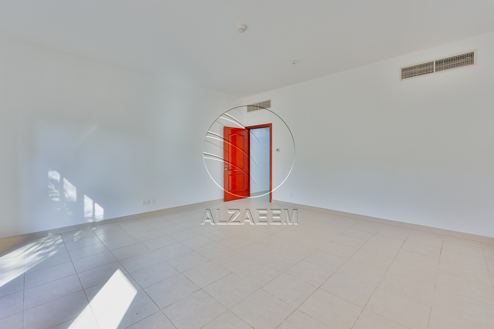 √Prime Location | UPCOMING | Private Garden√