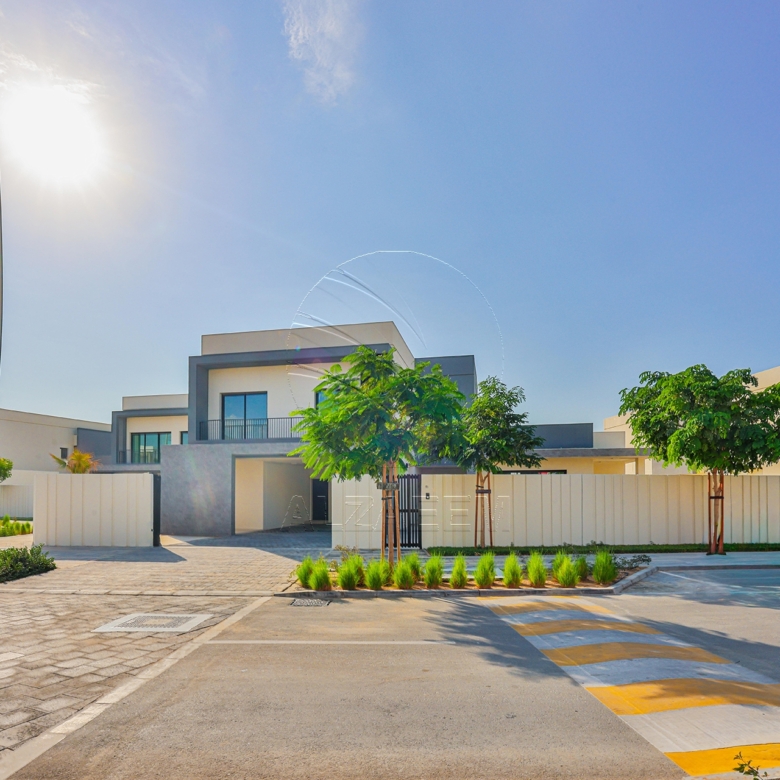 Vacant 3BR DUPLEX | Type 3YS | Prime Location