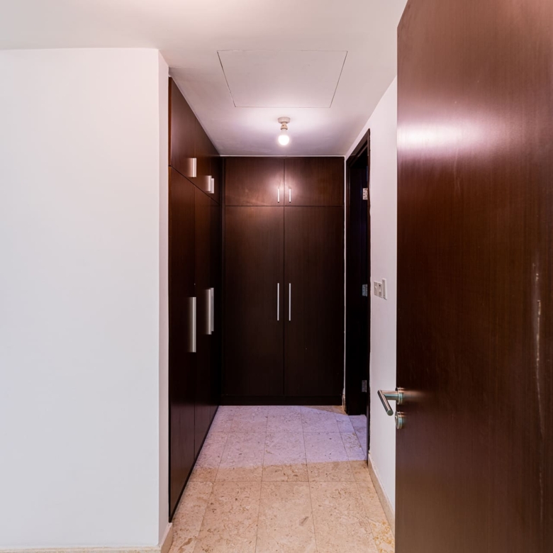 √High Floor | Balcony | Pool and Partial Sea View√