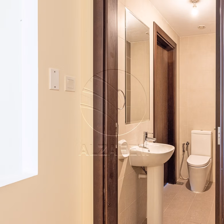 VACANT |1BR with Lovely View | Higher Floor
