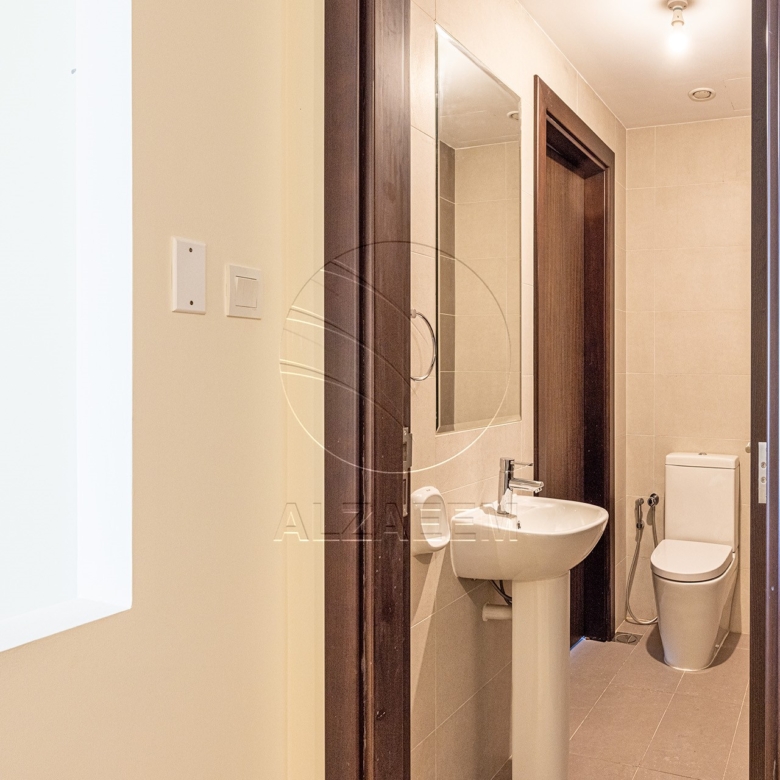 VACANT |1BR with Lovely View | Higher Floor