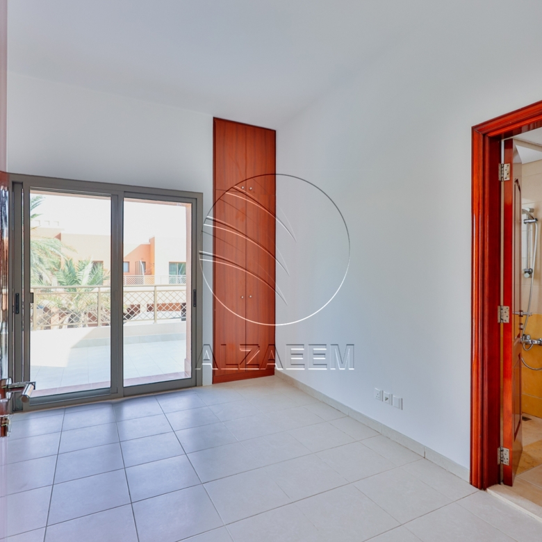 √Prime Location | UPCOMING | Private Garden√