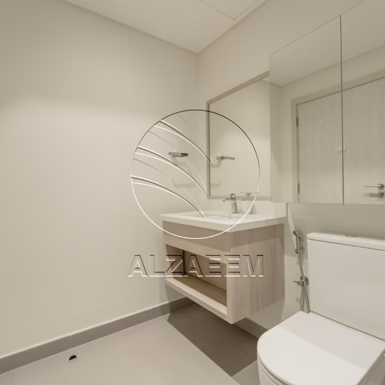VACANT! Corner | Single Row | Fully Furnished