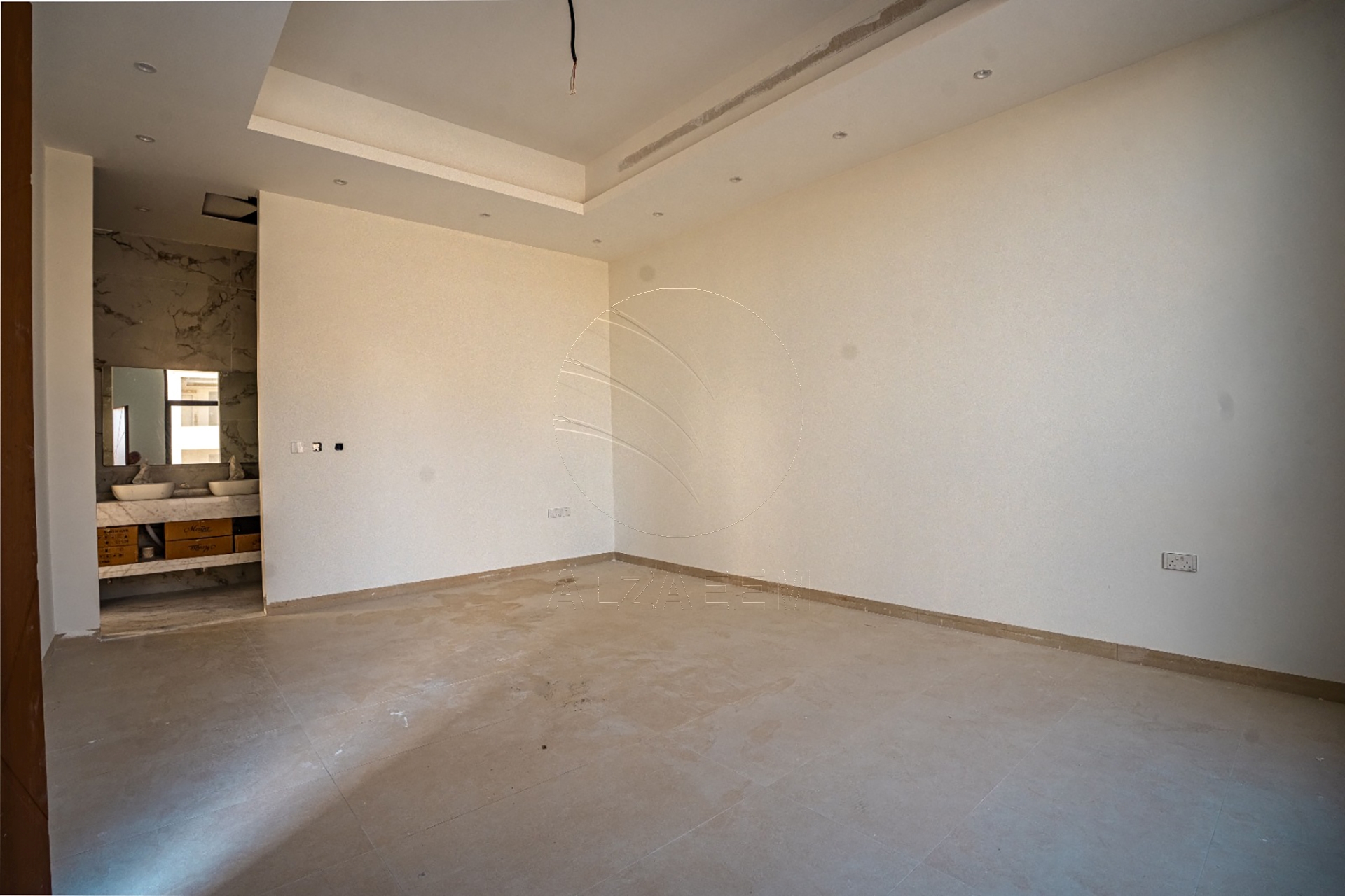 √Single Row l Landscaped l 2Y Maintenance free√
