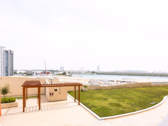 VACANT and Exclusive | Sea View | Big Balcony