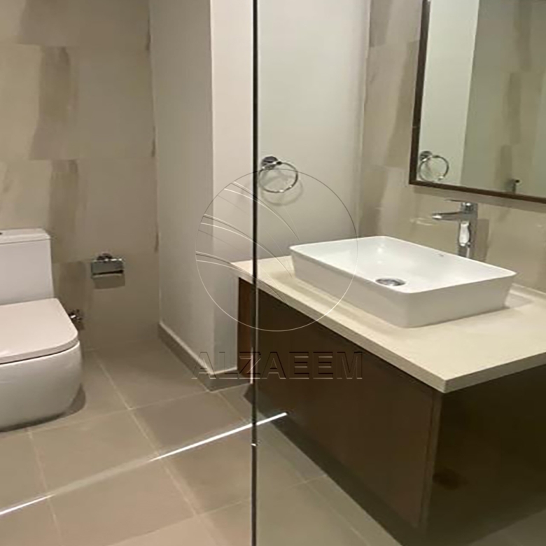 VACANT | High floor | Canal view | 4 payments