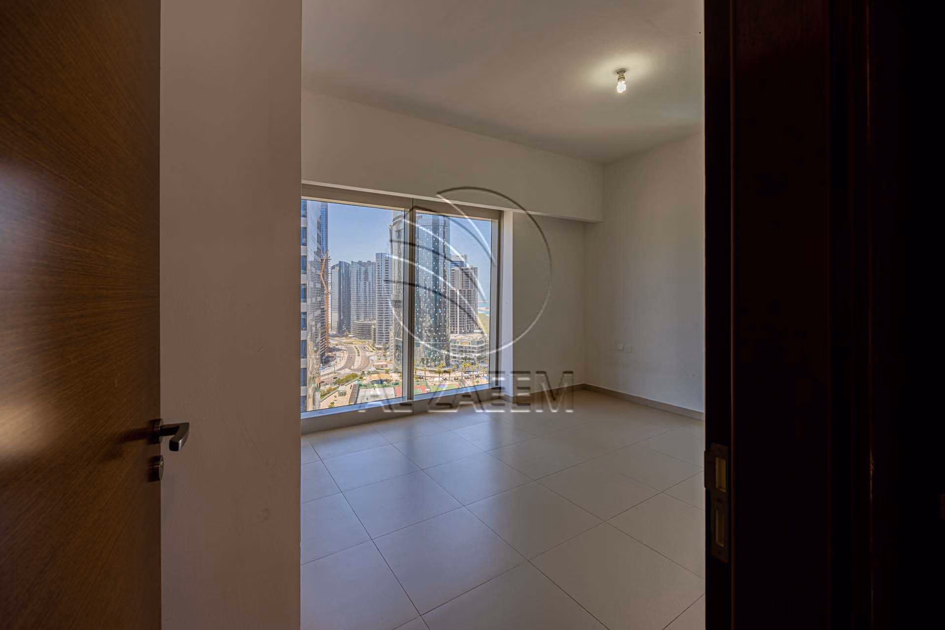 √ Good ROI | Rented |High Floor | Amenity View √
