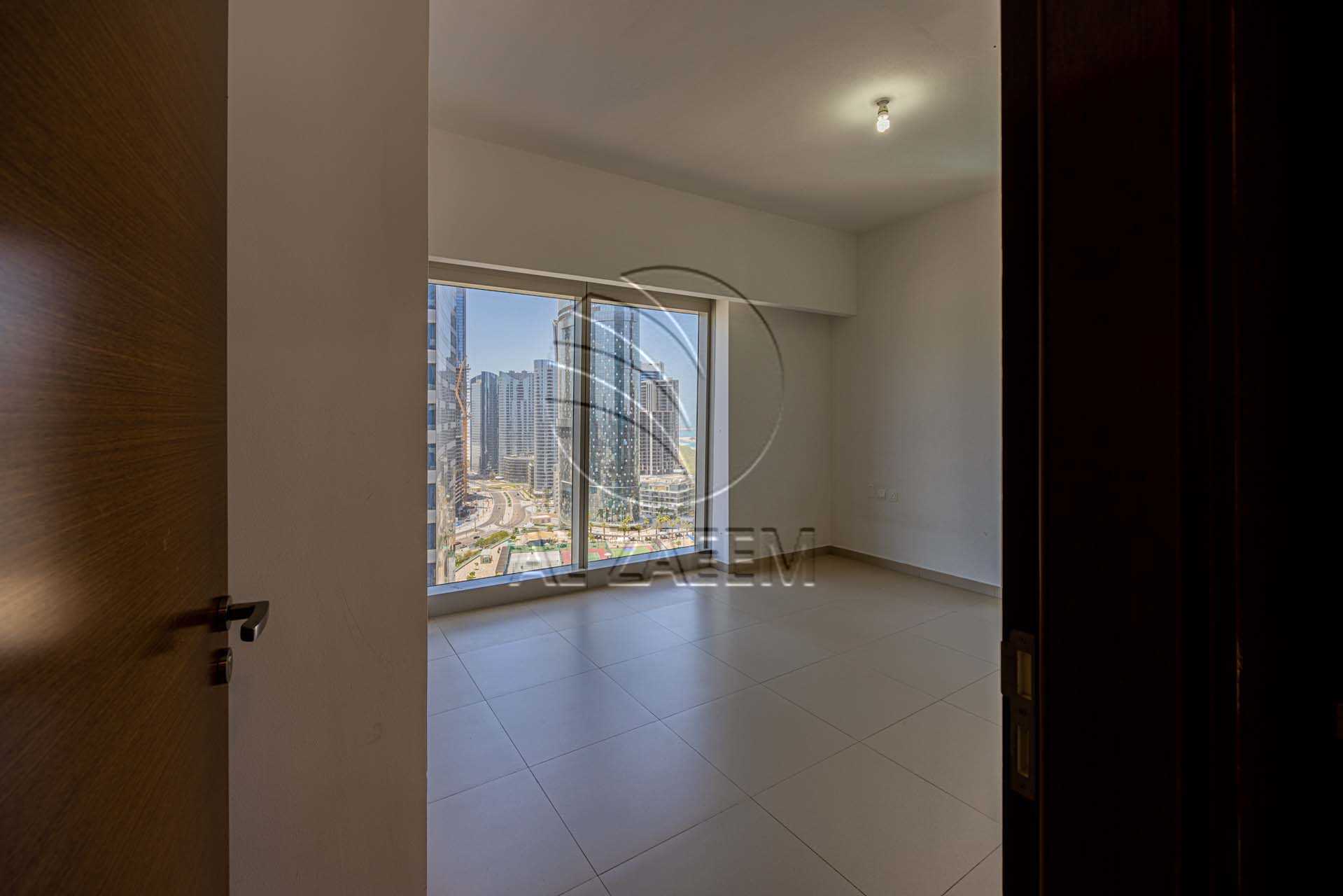 √ Good ROI | Rented |High Floor | Amenity View √