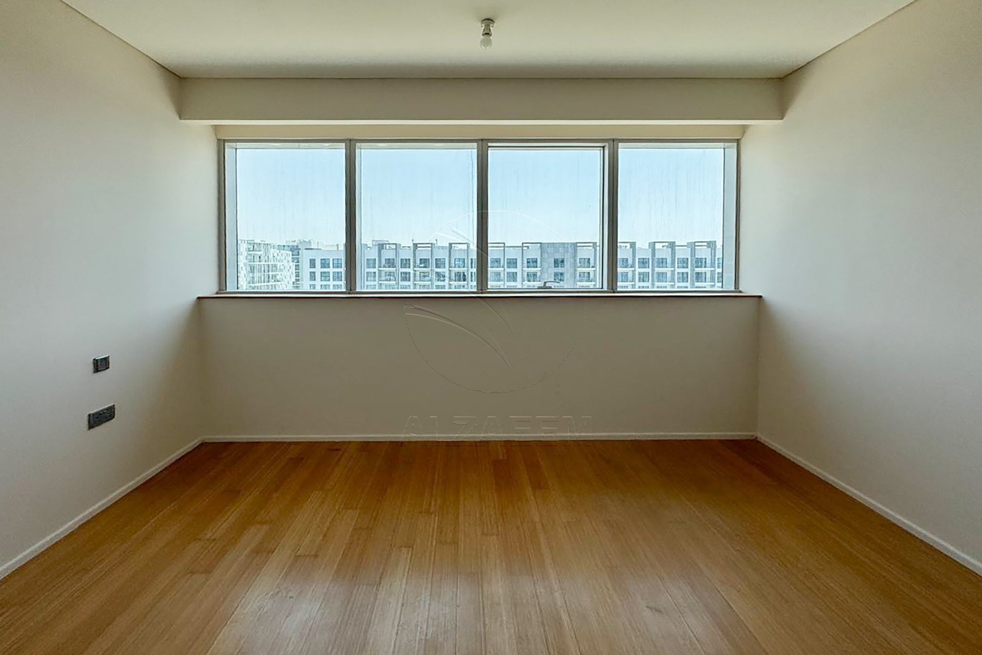 √Modern Living with Private Beach Access | Rented√