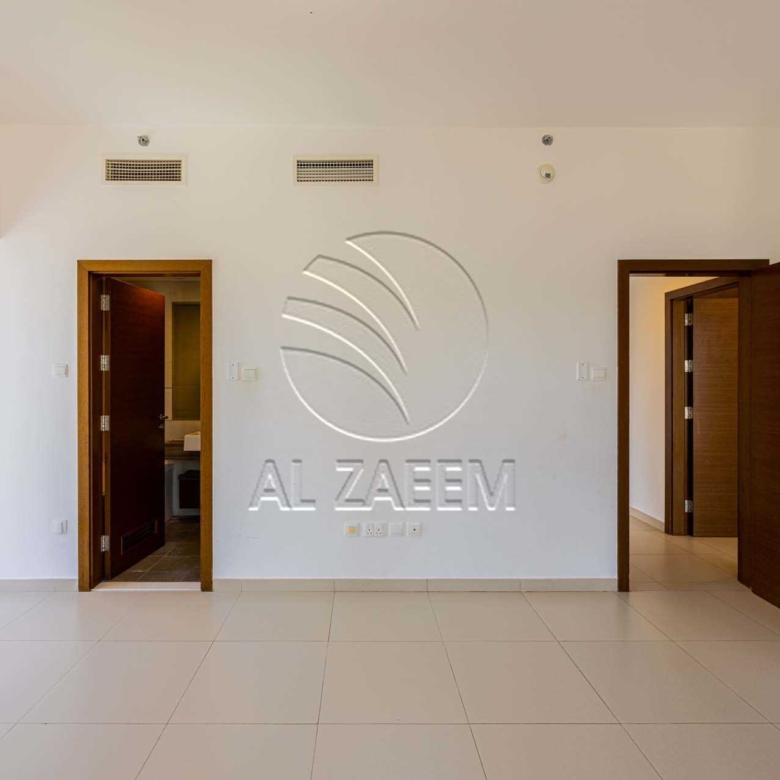 √ Good ROI | Rented |High Floor | Amenity View √