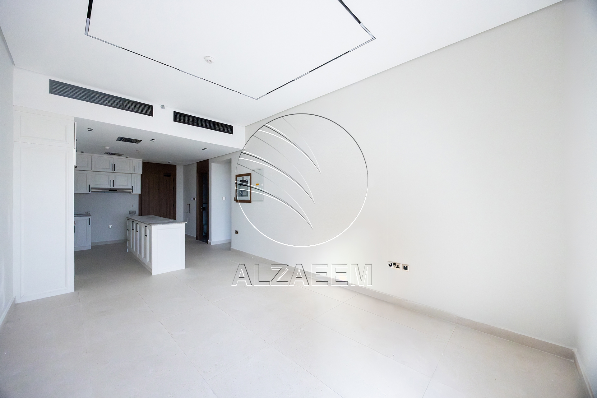 √ Move in Ready | Corner Layout | Prime Location √