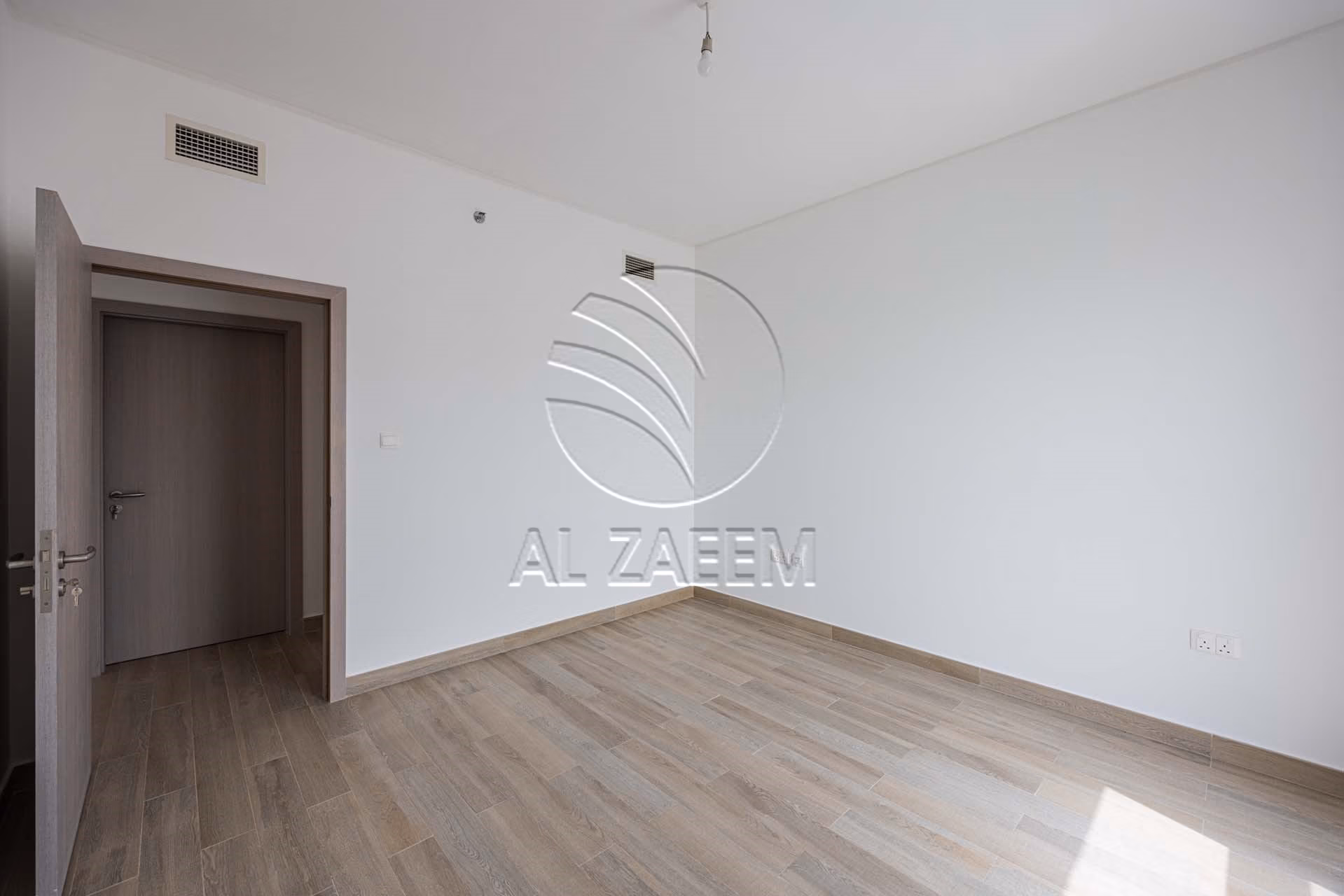 Full Canal View | 4 Payments | High Floor | VACANT