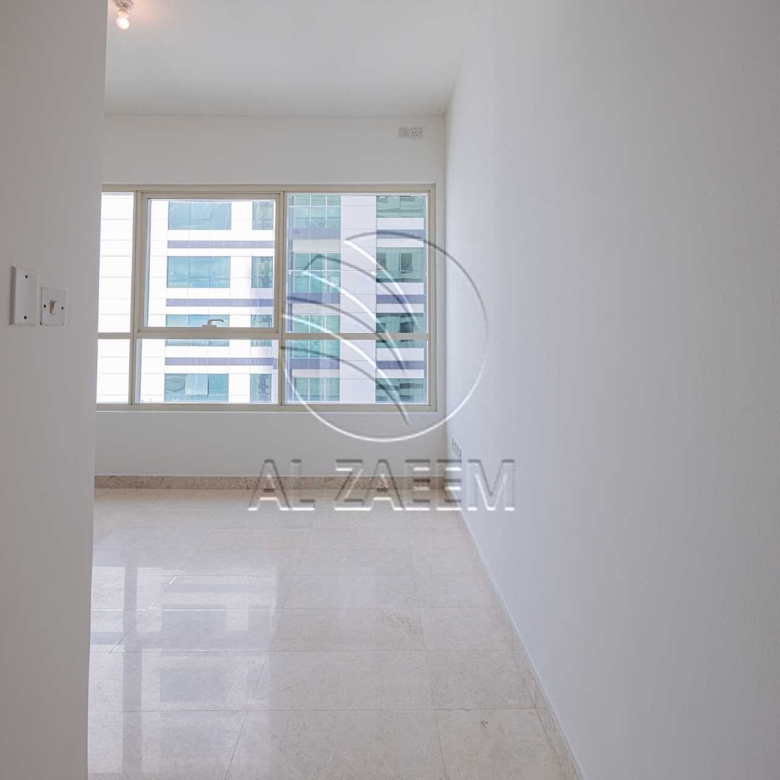 √ High Level | Vacant | Sea and Skyline Views √