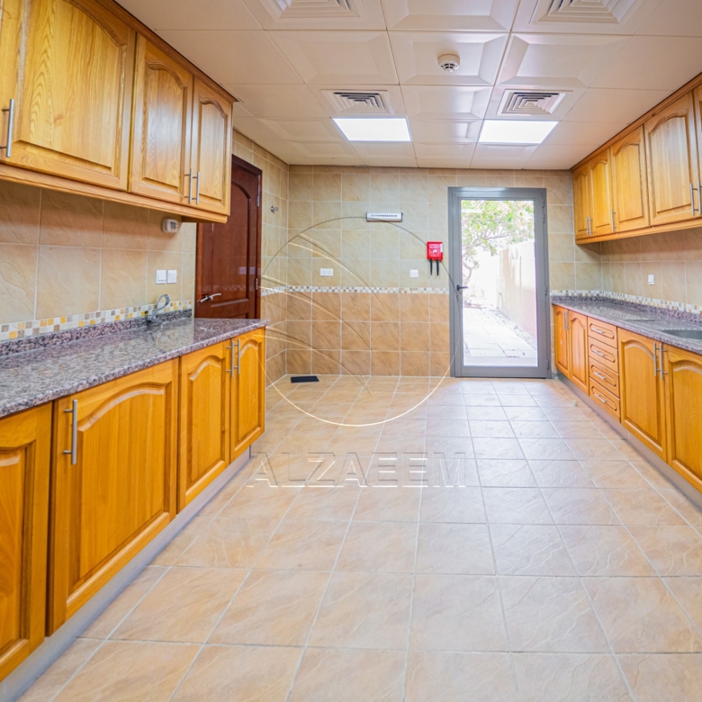 √ Vacant Villa | Premium Living | Price Dropped √