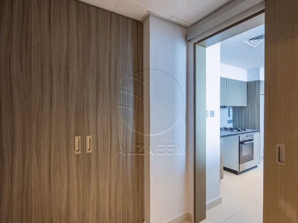 √ VACANT | Partial Sea View | Spacious Layout √