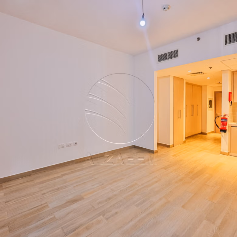 High Floor | Stunning Canal View | Move-in Ready