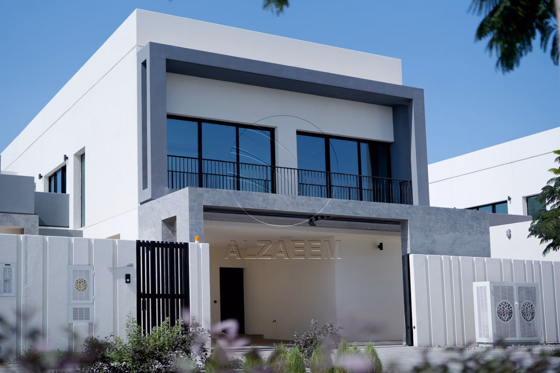 Luxurious Villa with Full Golf Course View