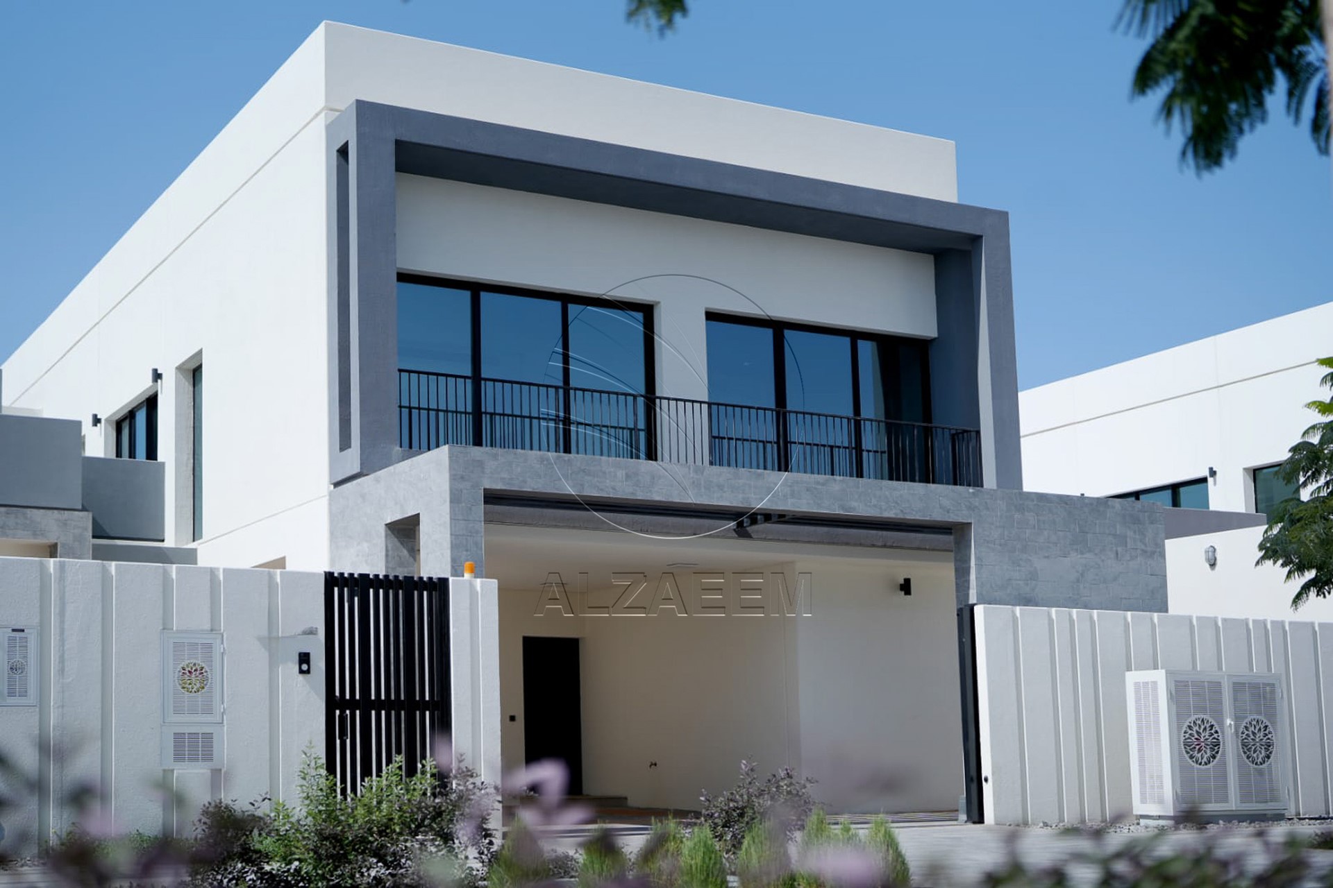 Luxurious Villa with Full Golf Course View