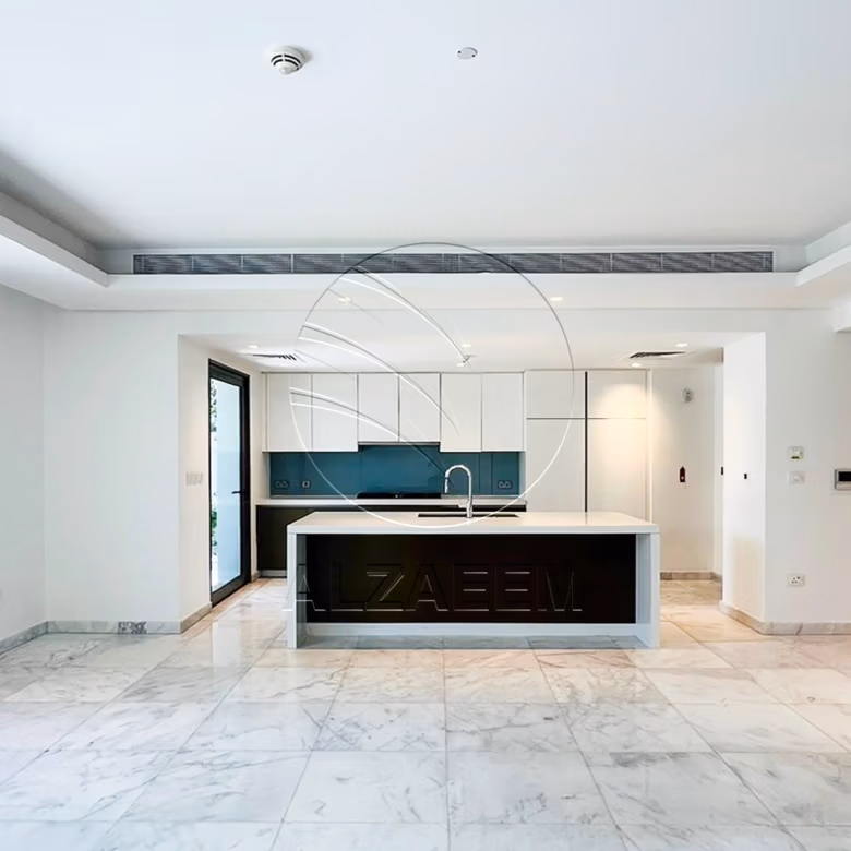 Corner | Single Row | Type 4F | Pool + Golf view