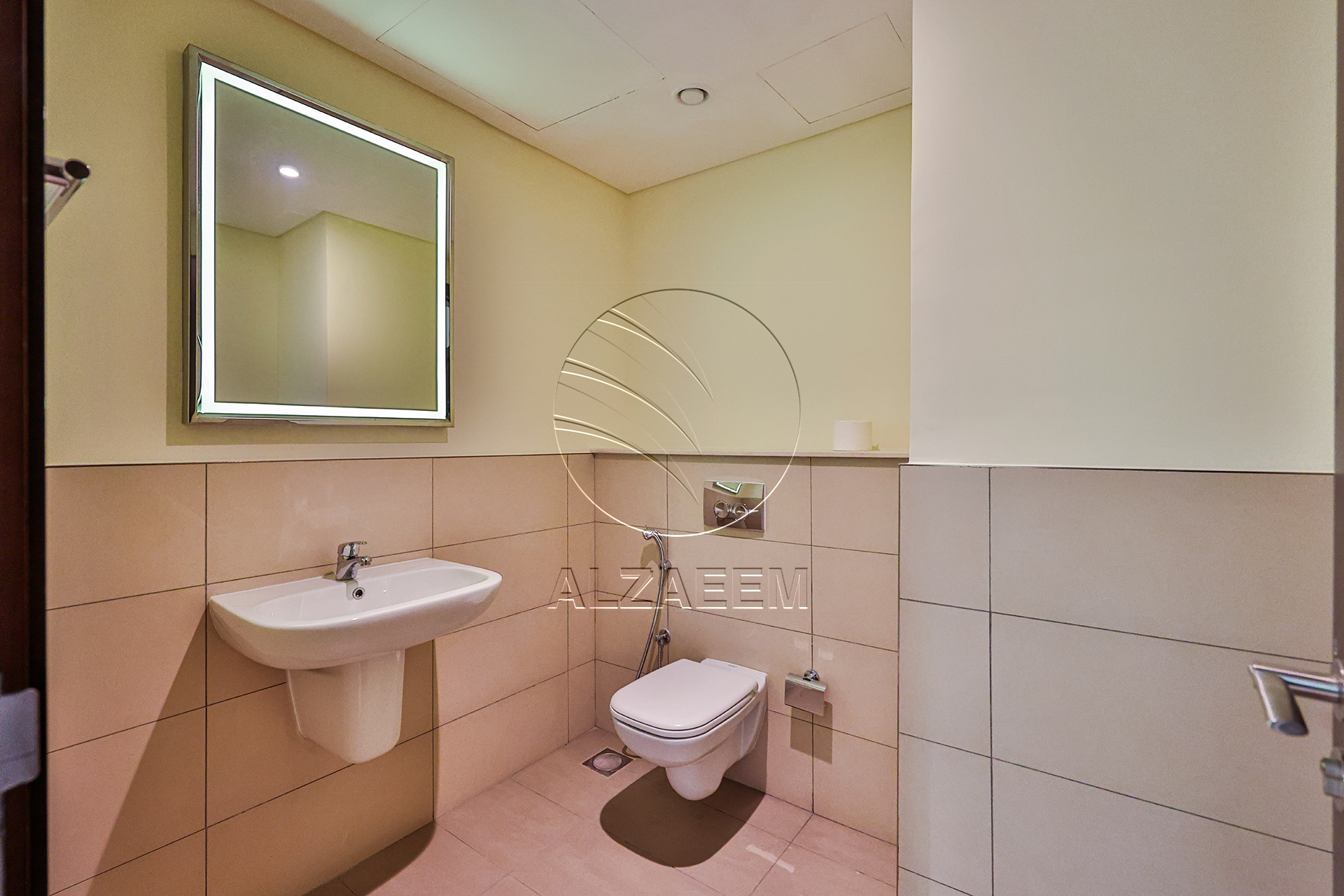 High Level and Vacant | Full Canal View Unit