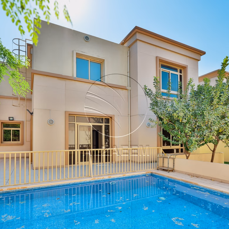 Vacant | Private Pool | For Investment or End Use
