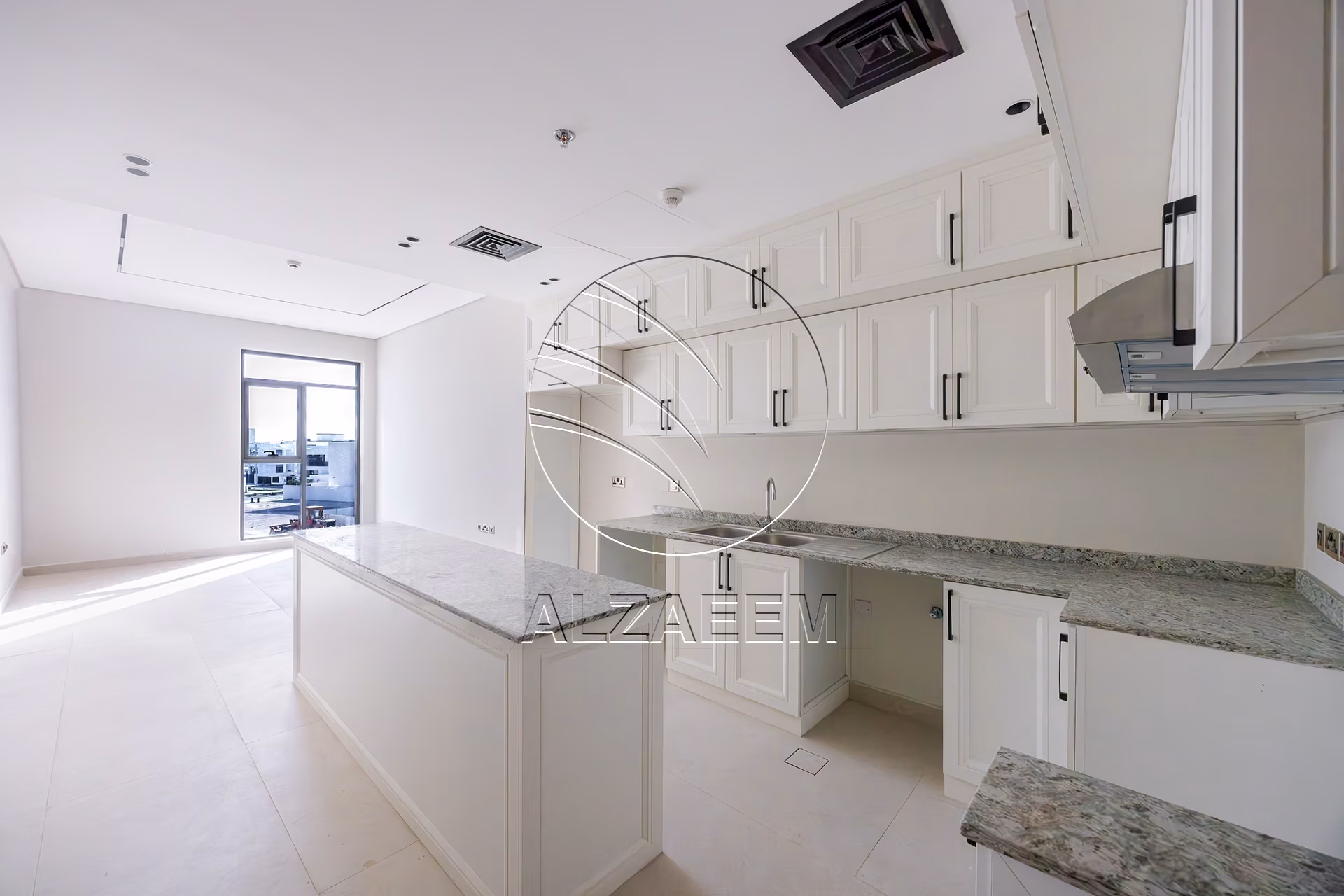 √ Move in Ready | Corner Layout | Prime Location √