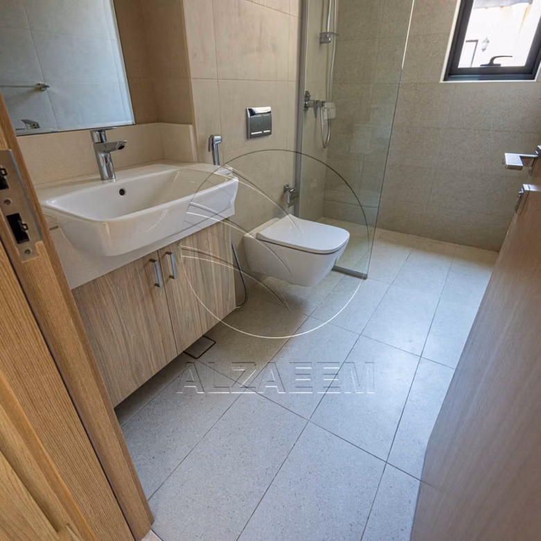 √EXCLUSIVE! Spacious 2BR+Maid | Single Row Mid√