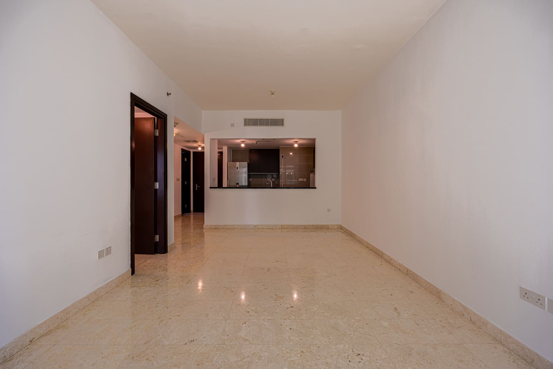 √High Floor | Balcony | Pool and Partial Sea View√