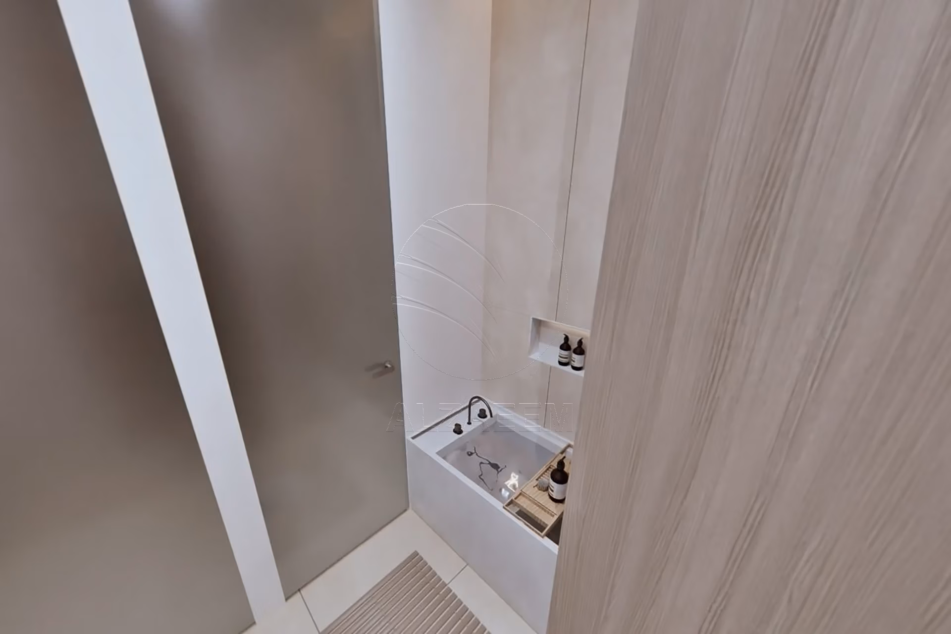 Sea View 2BR+Storage+Study Room | Low Premium