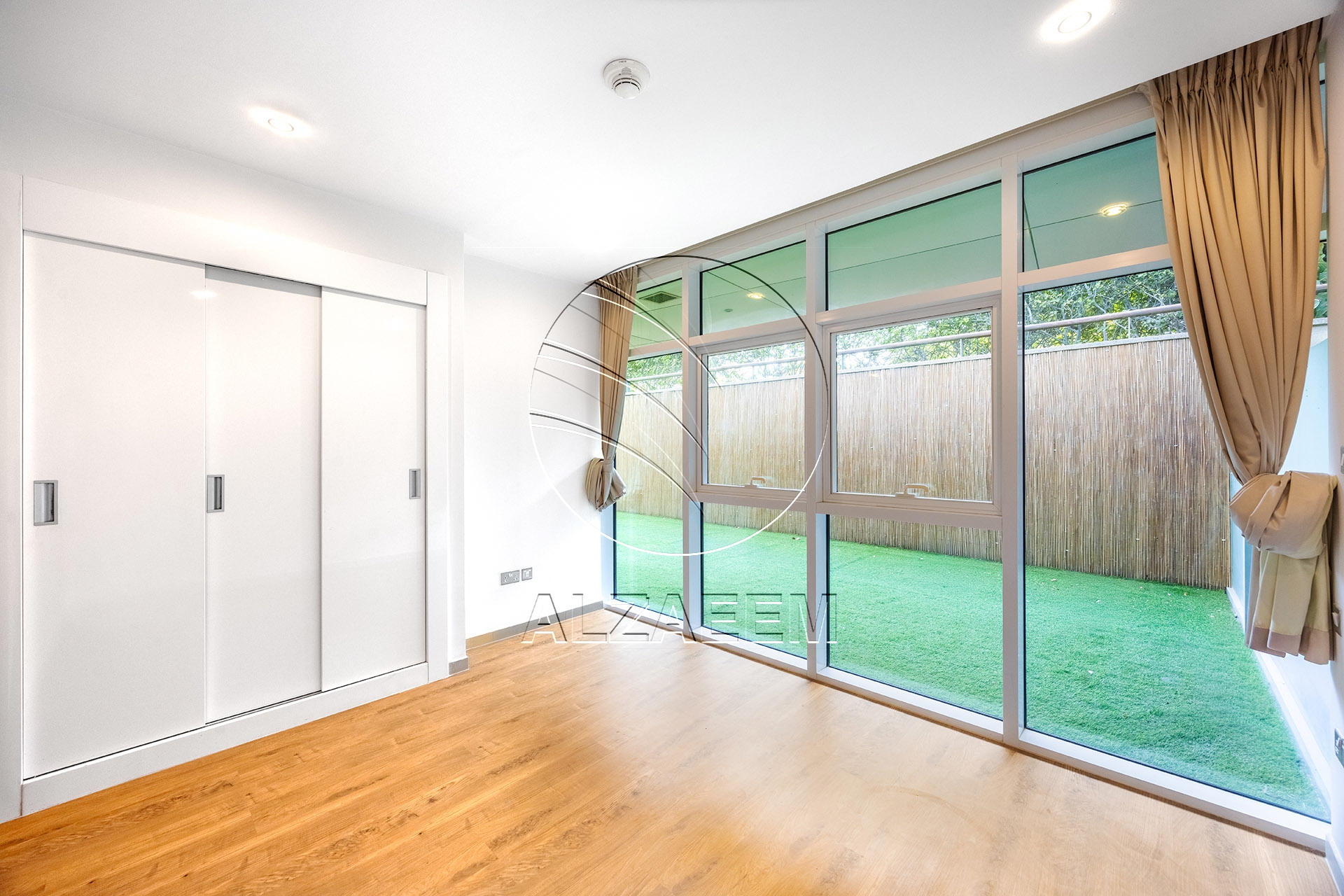 Hot Deal! VACANT | Accessible Unit | Big Terrace