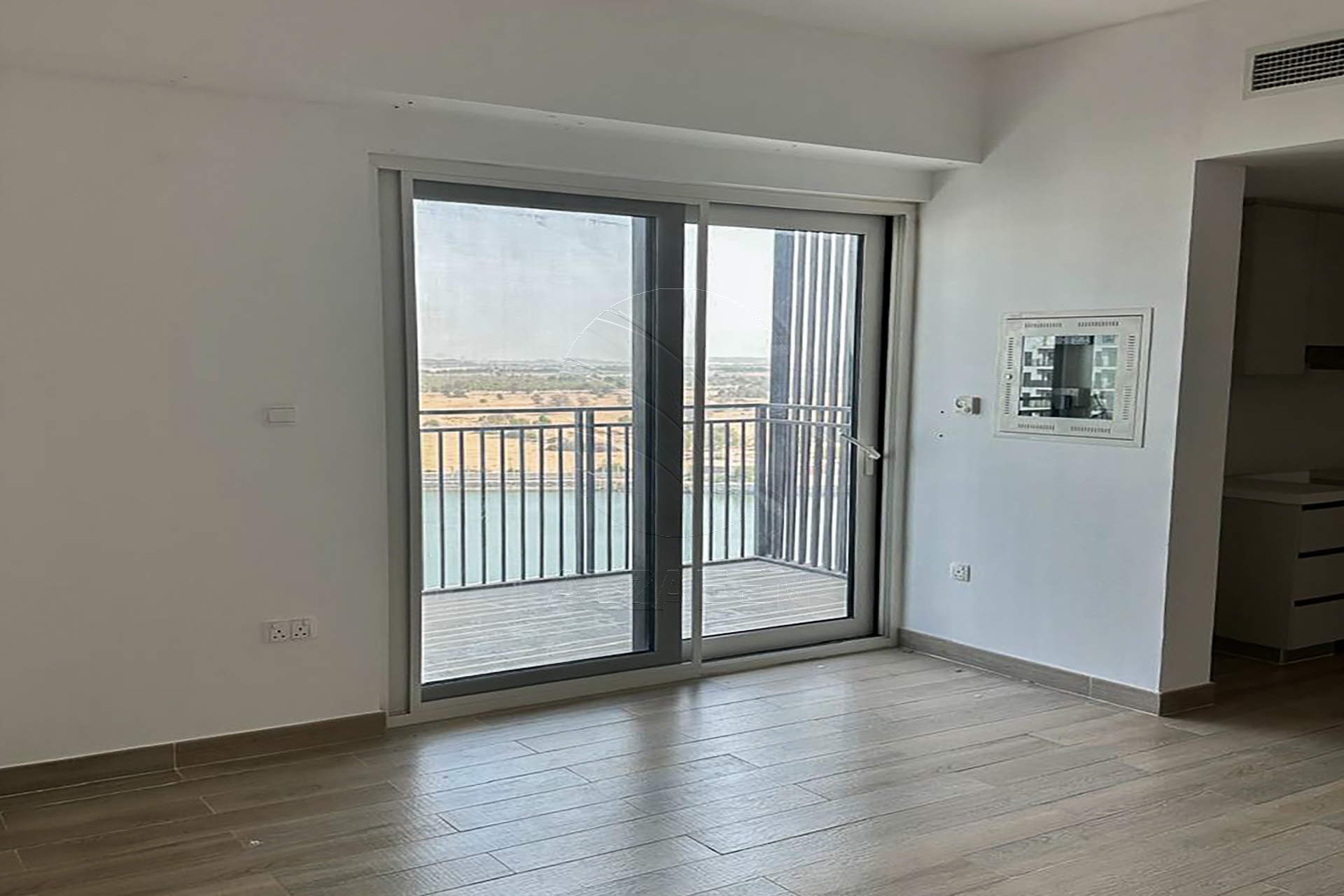 √ VACANT! High Level + Corner Unit | 3 Payments √