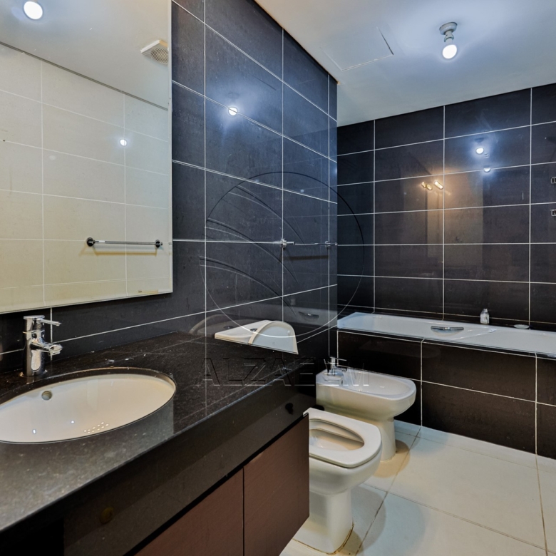 Move-in Ready | Higher Level | Sea and Urban Views