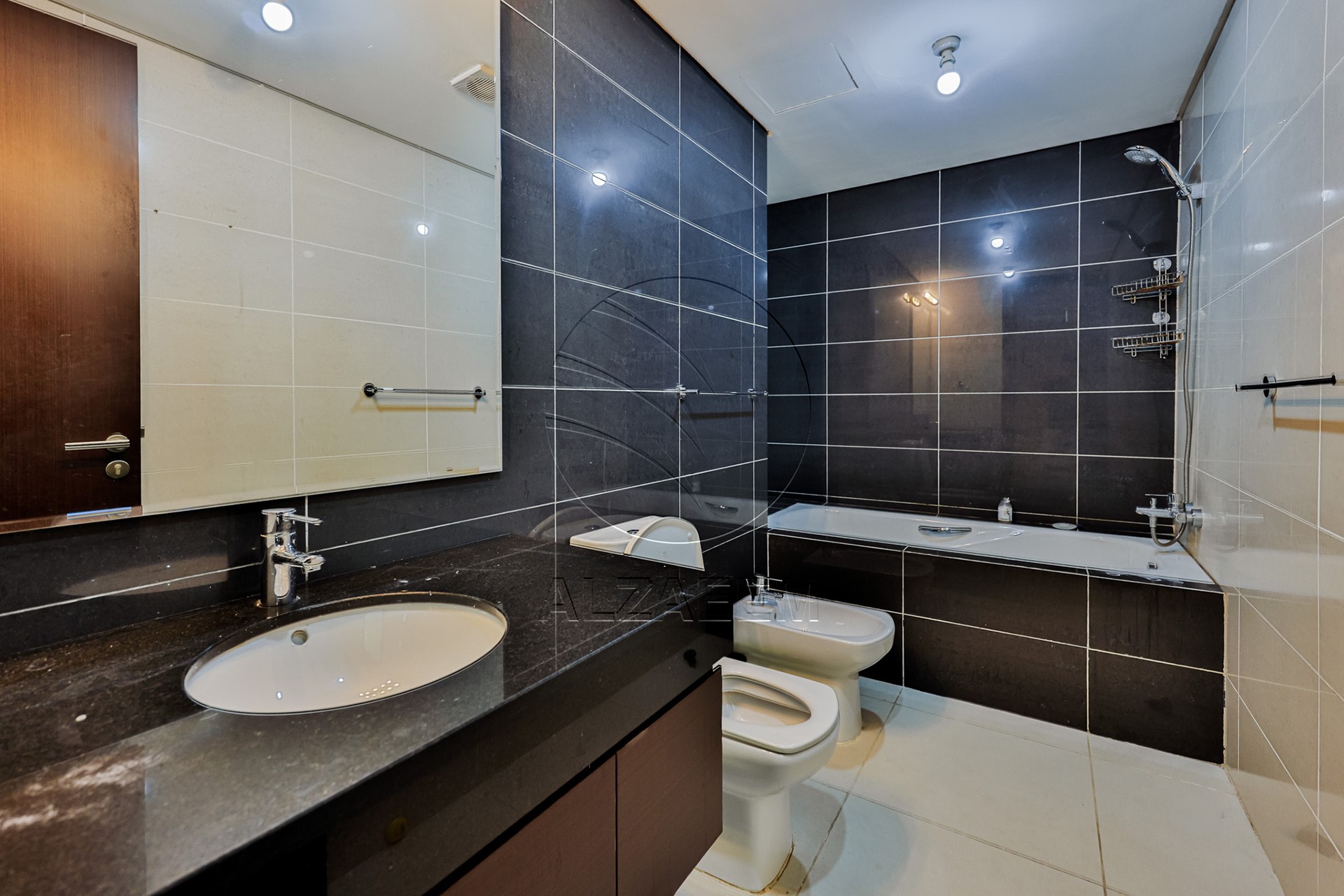 Move-in Ready | Higher Level | Sea and Urban Views