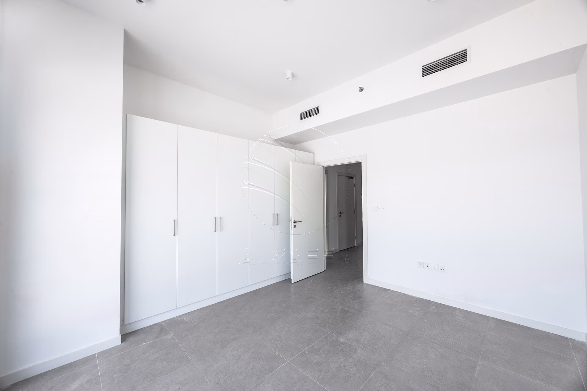 √ EXCLUSIVE | Bright + Spacious | Sea View 2BR+M √