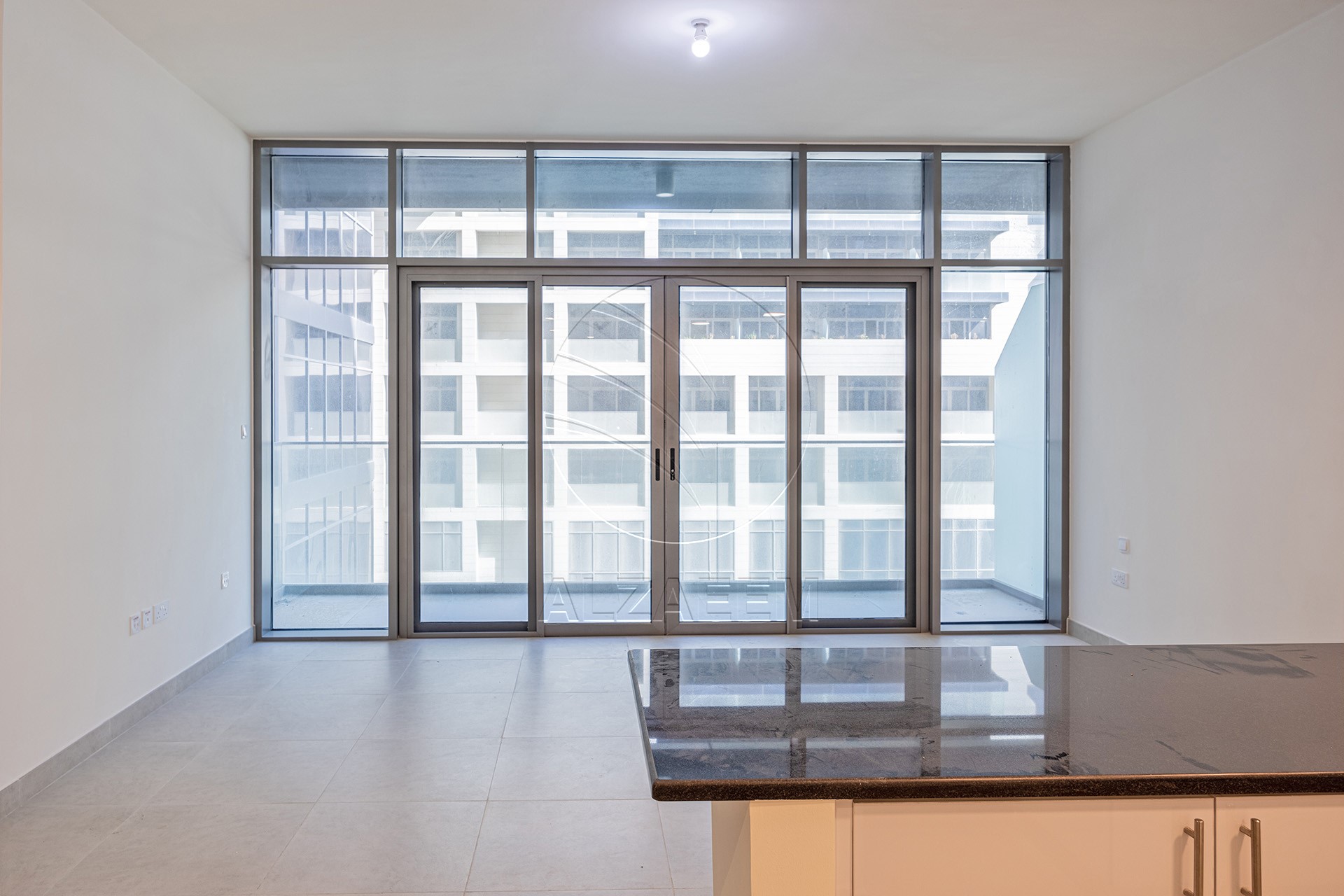 √HOT DEAL! Premium Location | Accessible Unit√