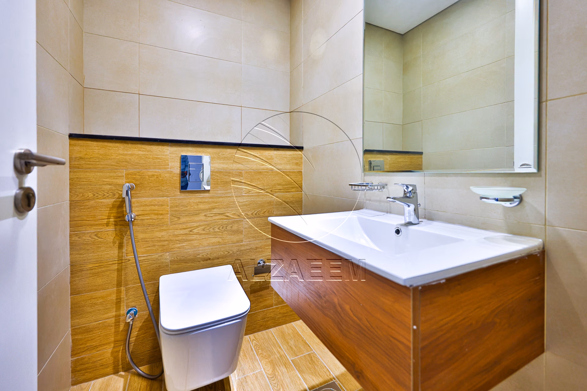 FURNISHED! Overlooking the Pool | Up to 2 Payments
