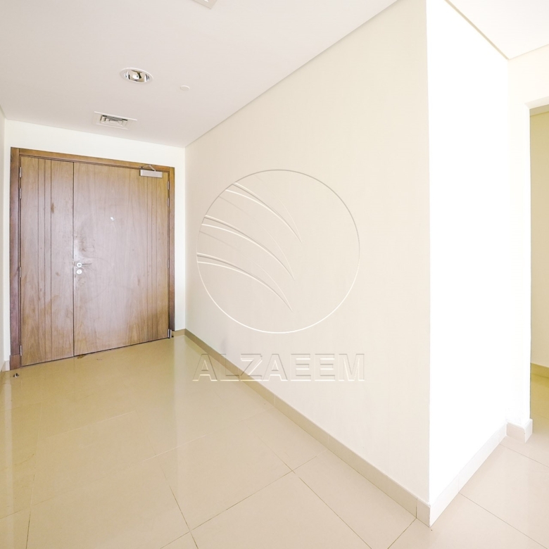TOP FLOOR | Full Sea View | Move-in Ready