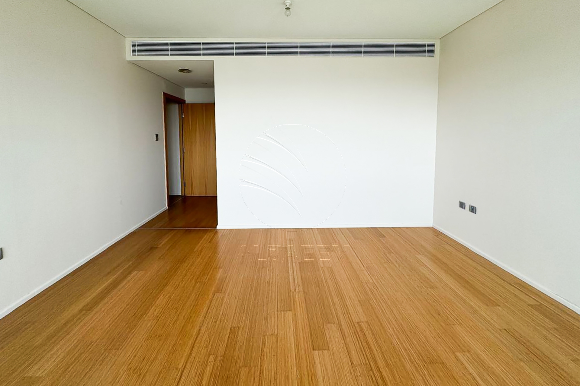 √Modern Living with Private Beach Access | Rented√