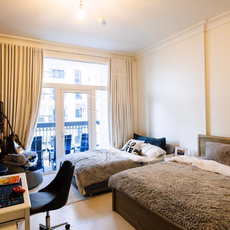 √3BR+M | Direct Access to Pool | Fully Furnished√