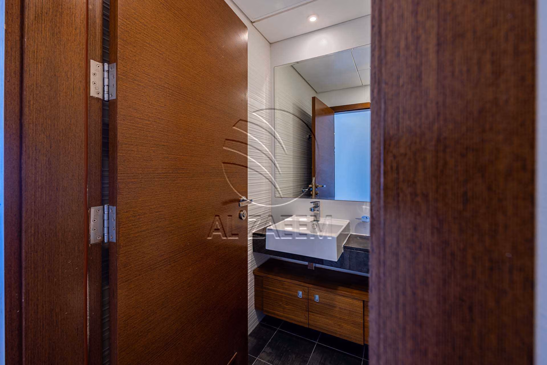 2BR+Maid | Vacant| Higher Level | Sea View