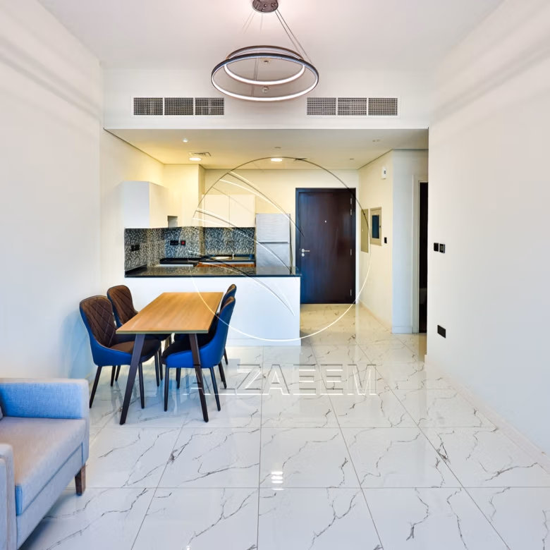 FURNISHED! Overlooking the Pool | Up to 2 Payments