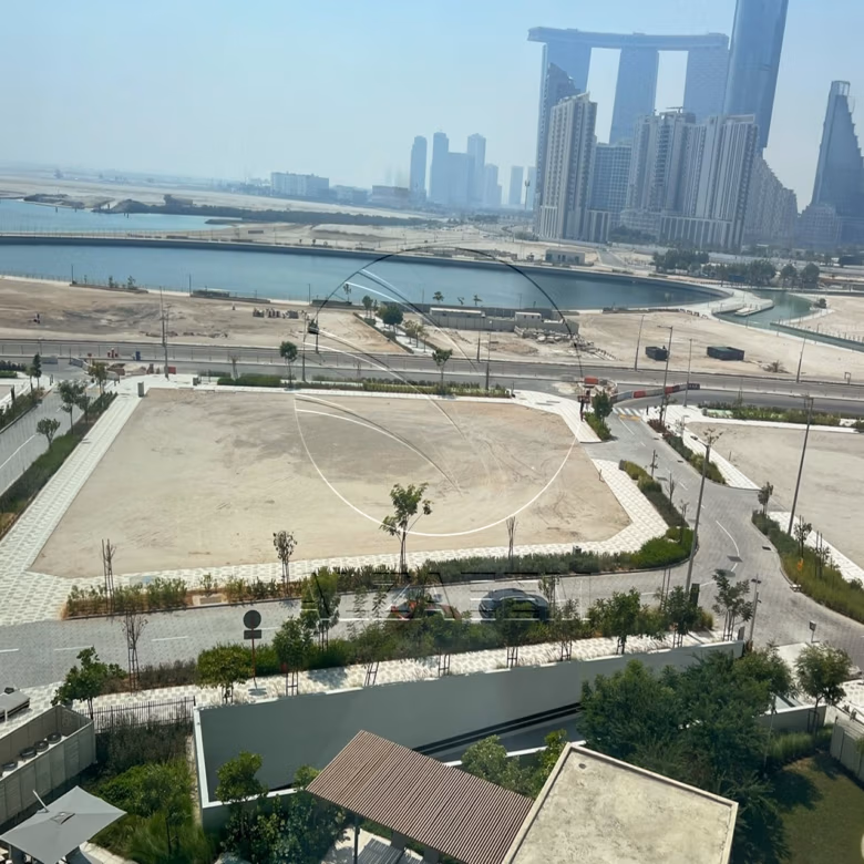 √ Sea View | Corner | with Balcony | Rent Refund √