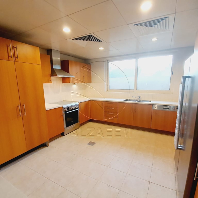 Single Row and Vacant Type S TH | Prime Location