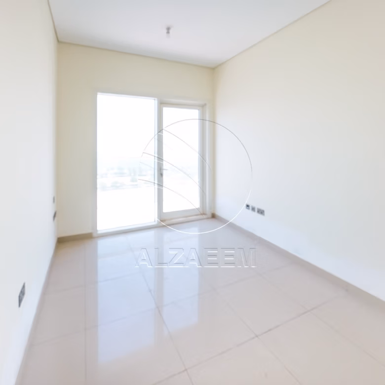 TOP FLOOR | Full Sea View | Move-in Ready
