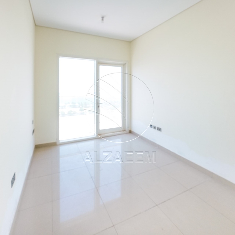 TOP FLOOR | Full Sea View | Move-in Ready