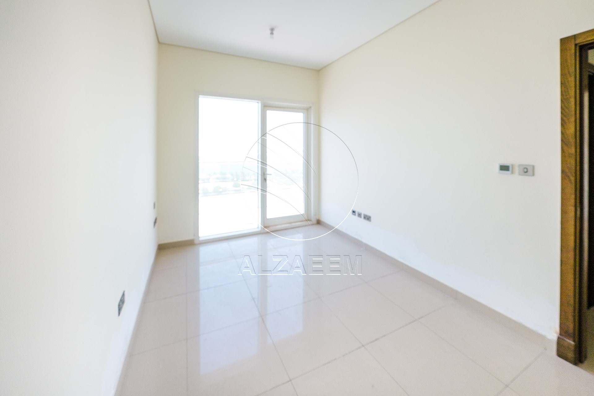 TOP FLOOR | Full Sea View | Move-in Ready